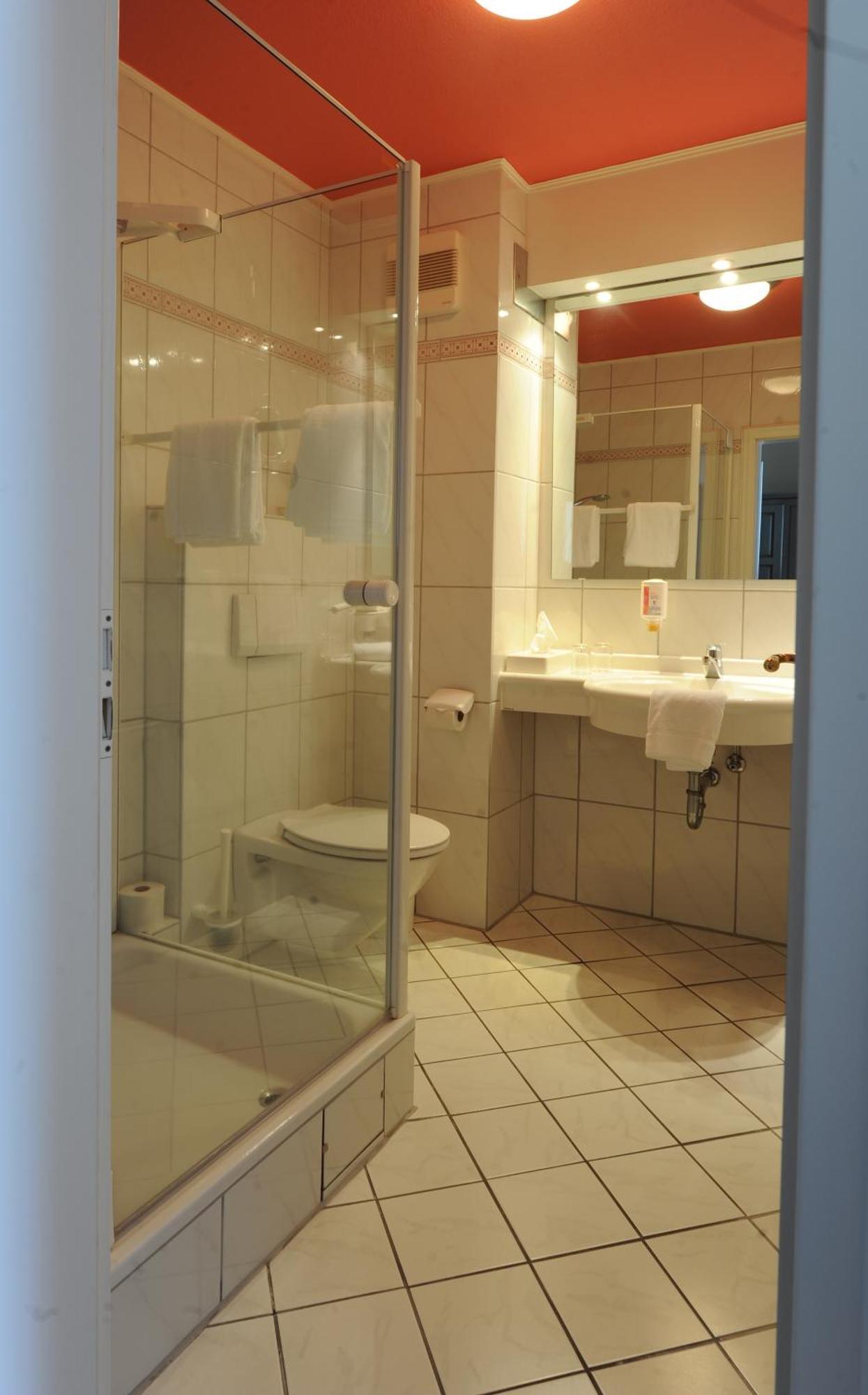 פיין Hotel & Restaurant Schoenau חדר תמונה